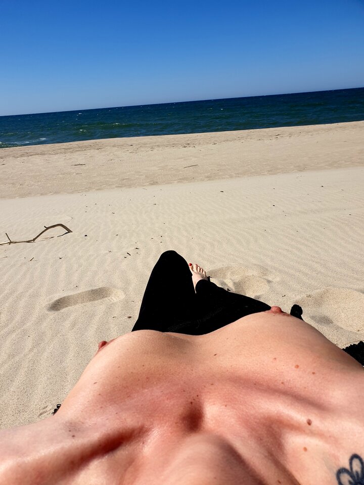 Point Blur_May072023_154909.jpg - Rozkoszazabawa