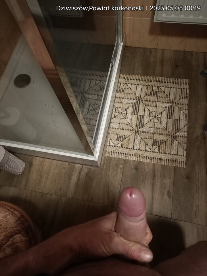 Jakaś pani lub panie chętne? - Kajten69