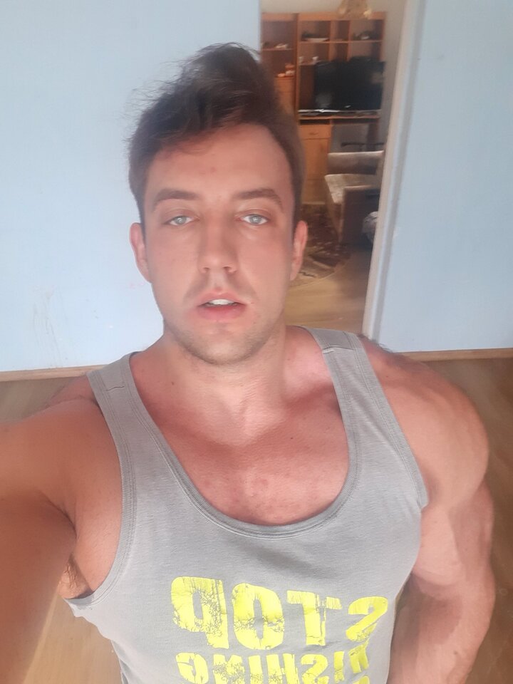 65034543_2136944779748266_1917499715646128128_n.jpg - Michael7777777