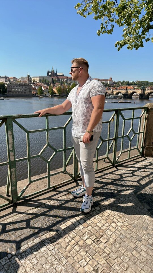 IMG-ff6144ae9da048abfdc5d46b0057729d-V.jpg - Vitas01