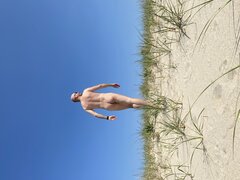 Sprawdzamy ile ludzi dziś przyszło na plaże 😉