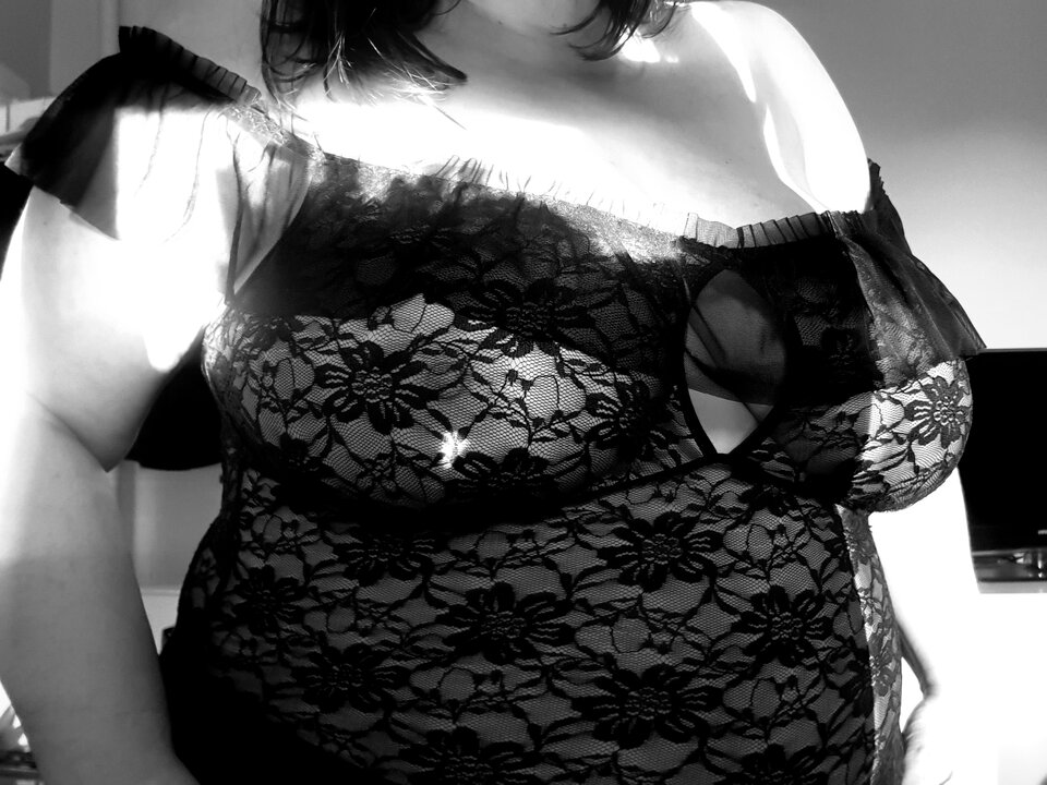 20230512_194213.jpg - BigGirl84