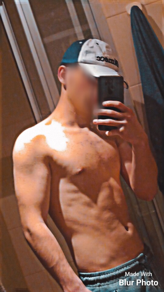 BlurPhoto1684824335782.jpeg - Dominik656