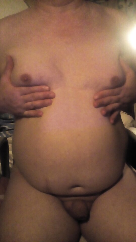 SissyBoy cwelik na golaska pieści cycuszki 21.05.2023 g.00.20.j - Wawa48