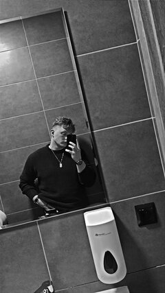 Snapchat-578380226.jpg