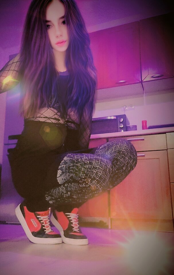 FaceApp_1685060499396.jpg - MoniczkaPrzebieralska