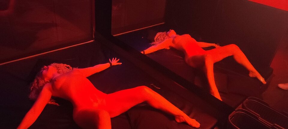 3F0FE43A-99A7-40DD-9800-BEDA16DA3700.jpeg - YourBlackAngel