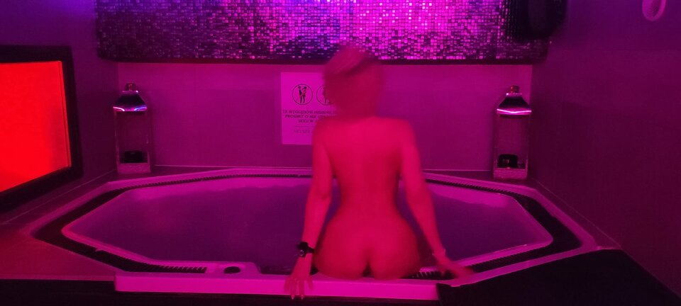 83495F26-FEDD-4589-81FC-DDCBFF74243E.jpeg - YourBlackAngel