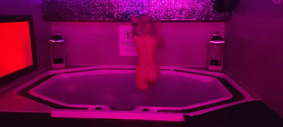 4588507F-6A53-48CD-8B70-199DE03EAFD4.jpeg - YourBlackAngel