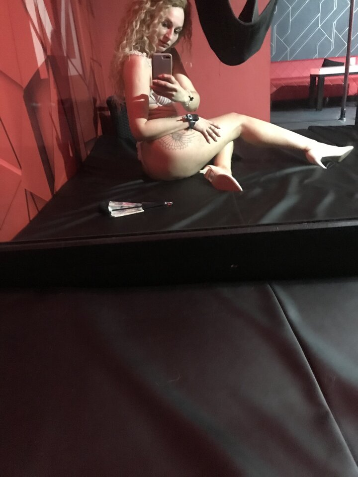 A7B99757-8445-4334-A2F1-E43959844B49.jpeg - YourBlackAngel