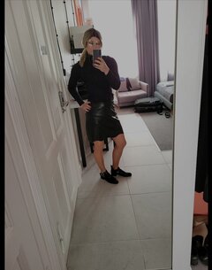 Screenshot_20230526_210005_Samsung Internet.jpg