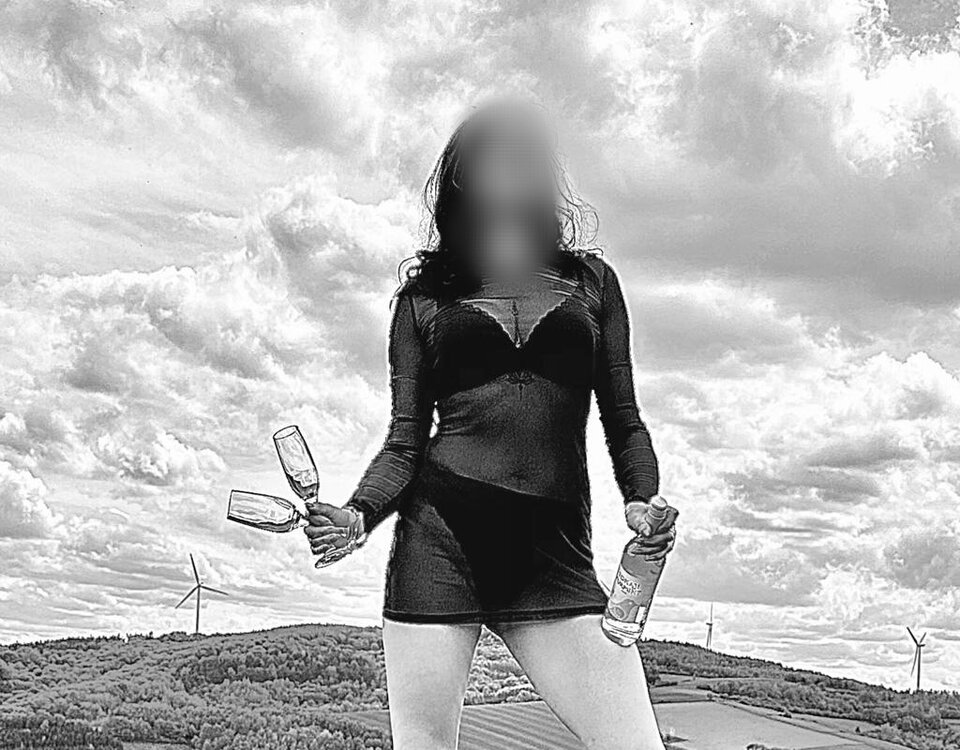 IMG_20230528_124759.jpg - Rosepassion