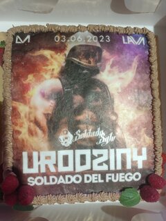 Tort URODZINY SOLDADO_DEL_FUEGO