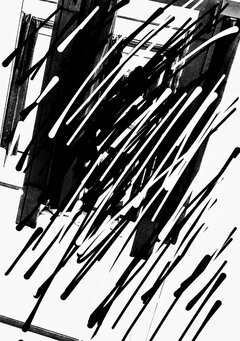 Gdzieś pomiędzy biala a czarna linia :)