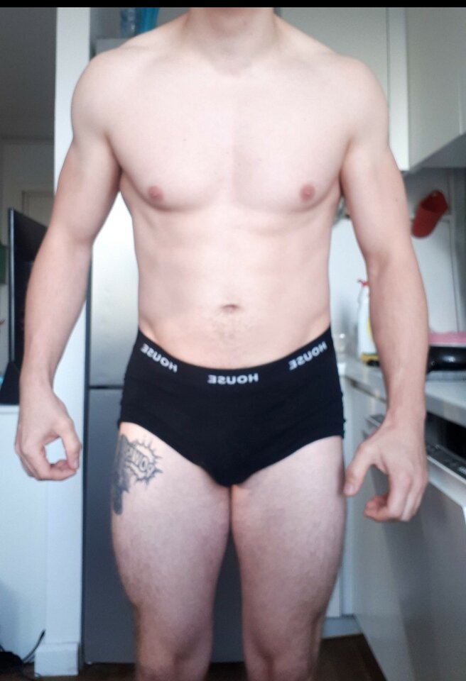 Screenshot_20230605-065305_Photos.jpg - WhiteShot