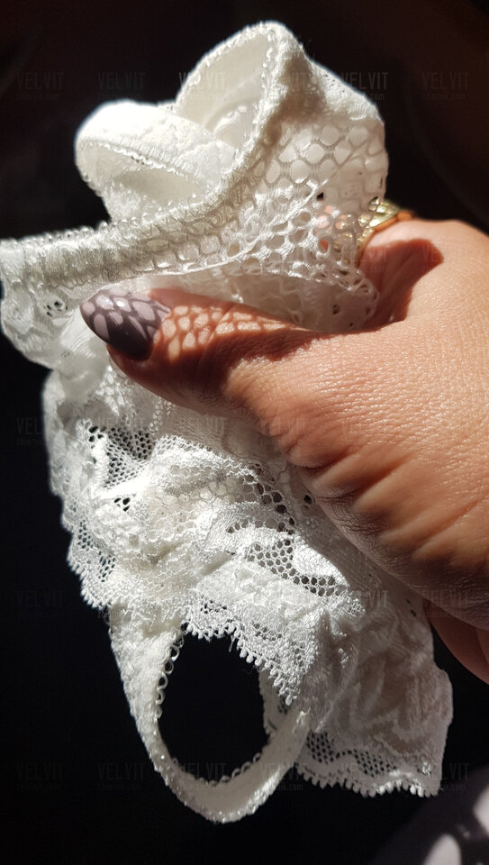 Mmmmm.... 💋 - VELVIT