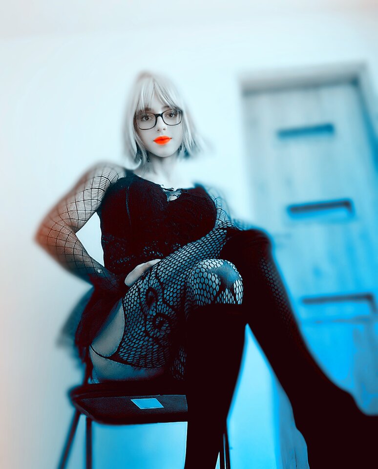 FaceApp_1686419947432.jpg - MoniczkaPrzebieralska