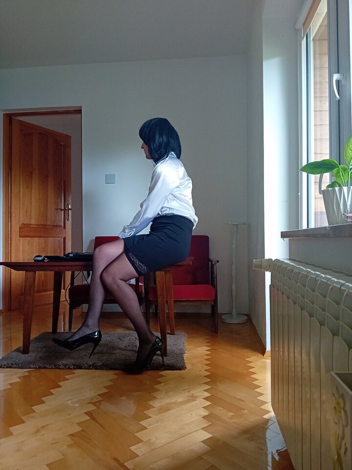 20230613_152909.jpg - sylviacrossdress