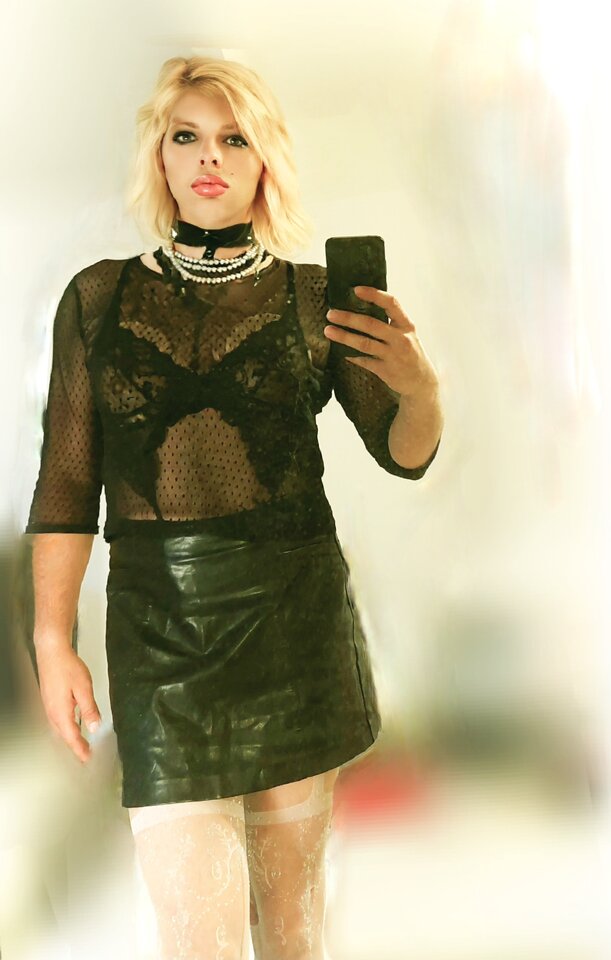 747.jpg - MonikaSatyna