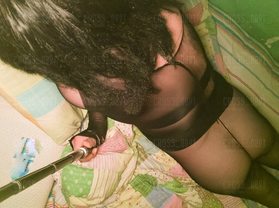 1000008107.jpg - Cross_0891