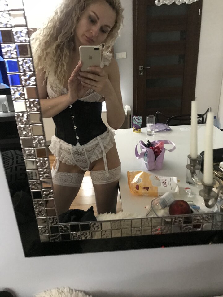 38851A30-8CFC-4CE8-B889-D73AFA7BB4BE.jpeg - YourBlackAngel