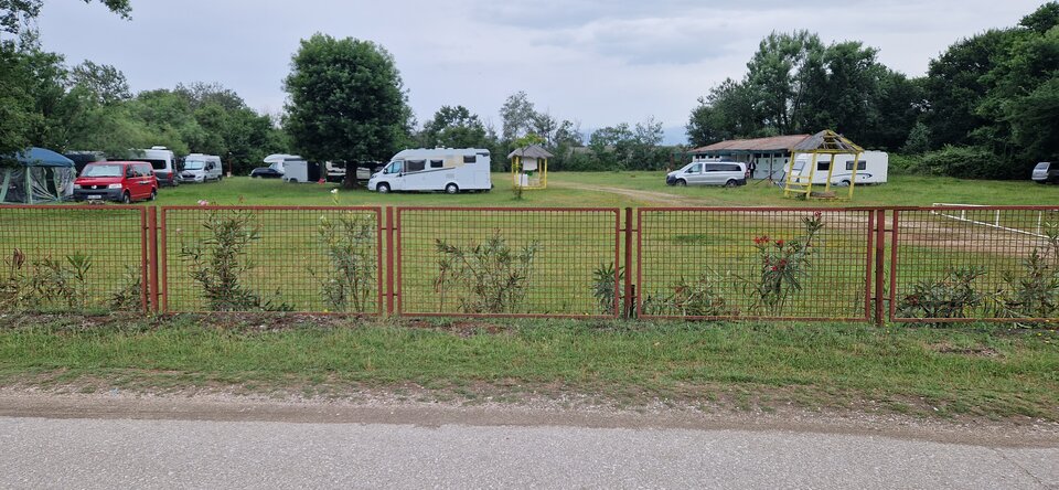 Sezon dopiero się rozkręca w Ada Bojana - Naturysci123