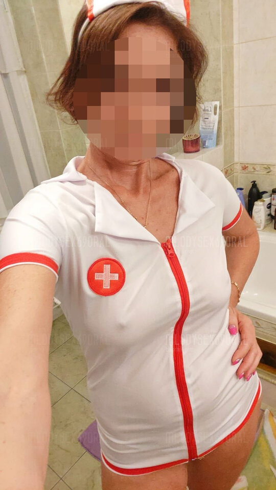 Pielęgniareczka - Mlodysex69oral