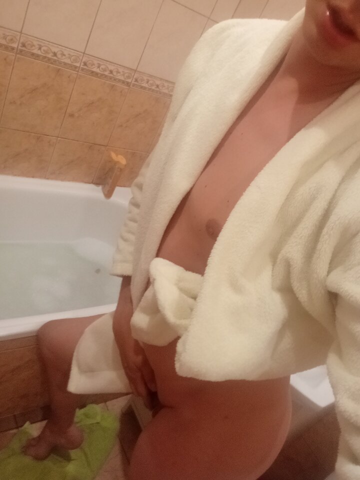 16873889768846806299136036745504.jpg - Bisexi1