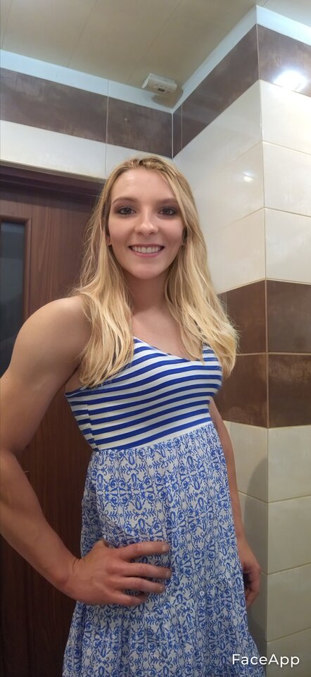 FaceApp_1687496833635.jpg - MoniaTransCD