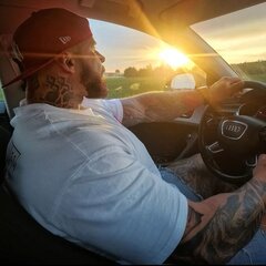 Screenshot_20230624_050710_Instagram.jpg
