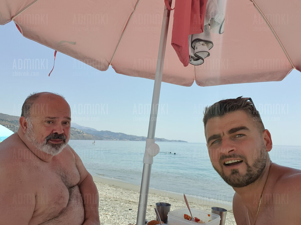 🌞🌞🌞🌞🇪🇦 - Adminki