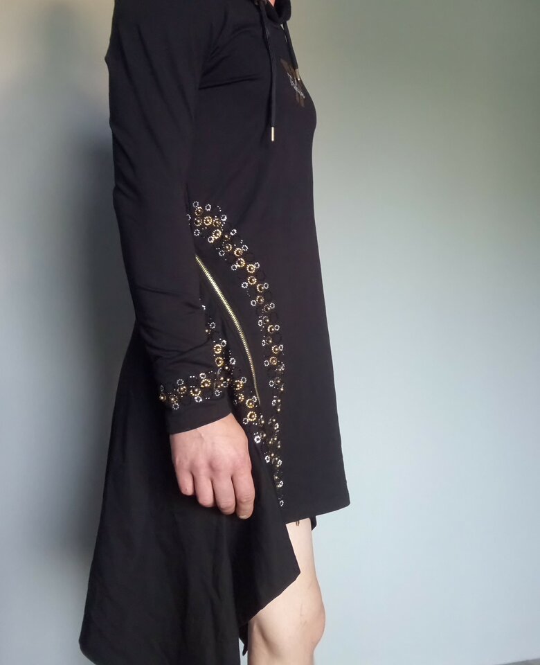 _20230703_071631.JPG - MoniaTransCD