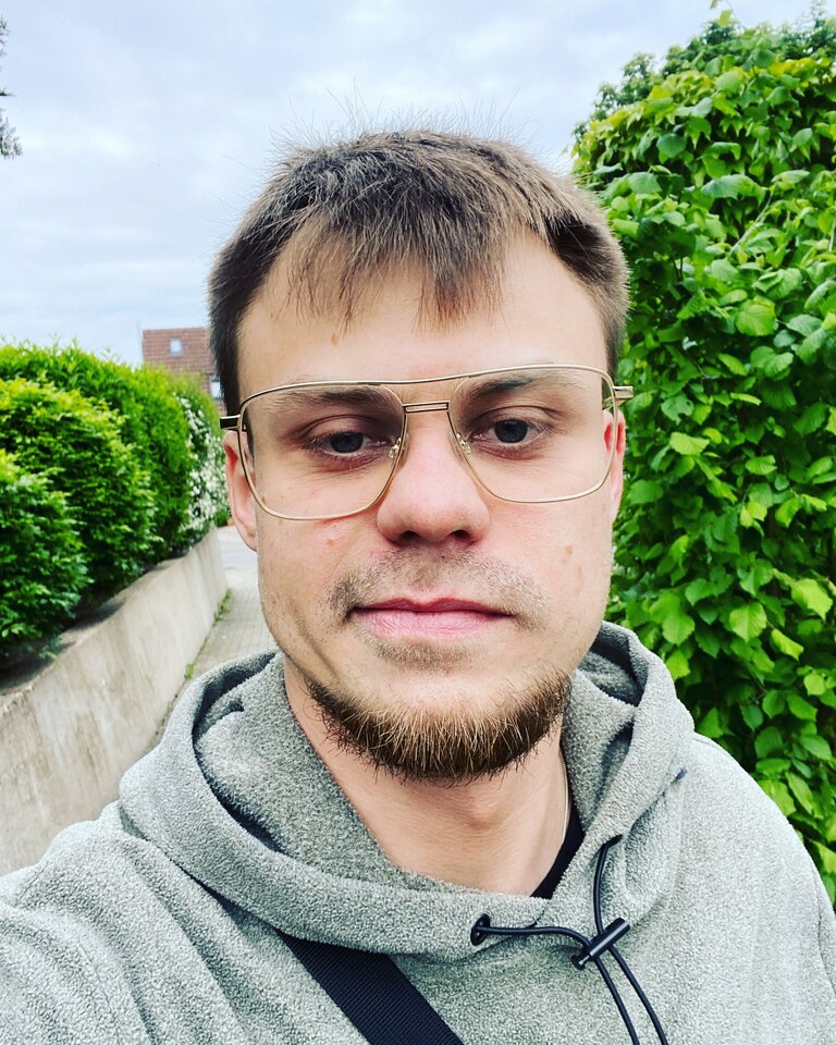 9F3CD133-2353-4B38-9E2E-A8BCBEBD3241.jpg - Ry33x