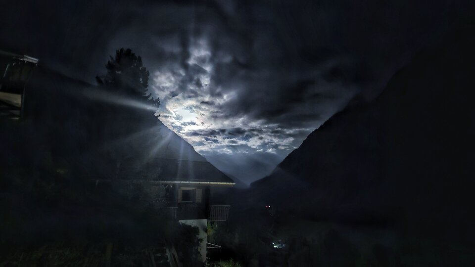 Another night - UpadlyAniolBi