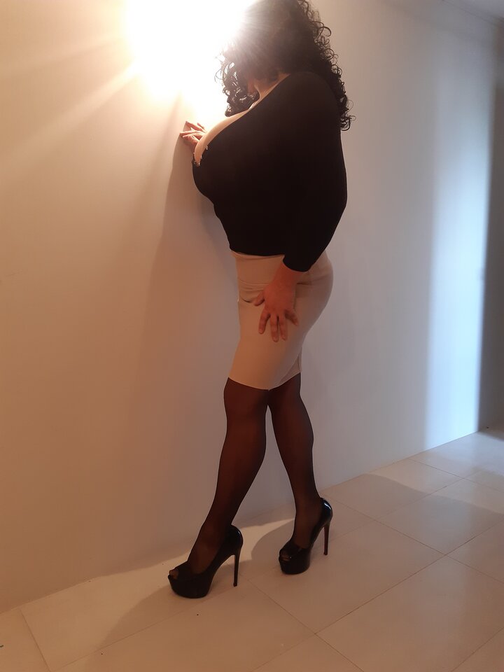 20220904_122632.jpg - TrannyPussy