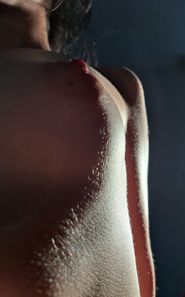 194251.jpg - Gregsfantasy