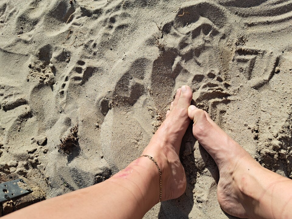 20230522_173311.jpg - JudithFeet