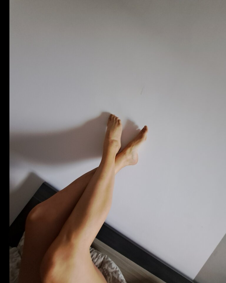 IMG_20230629_104930_843.jpg - JudithFeet