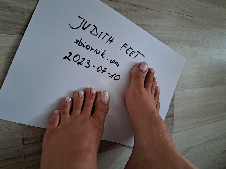 20230710_163116.jpg - JudithFeet
