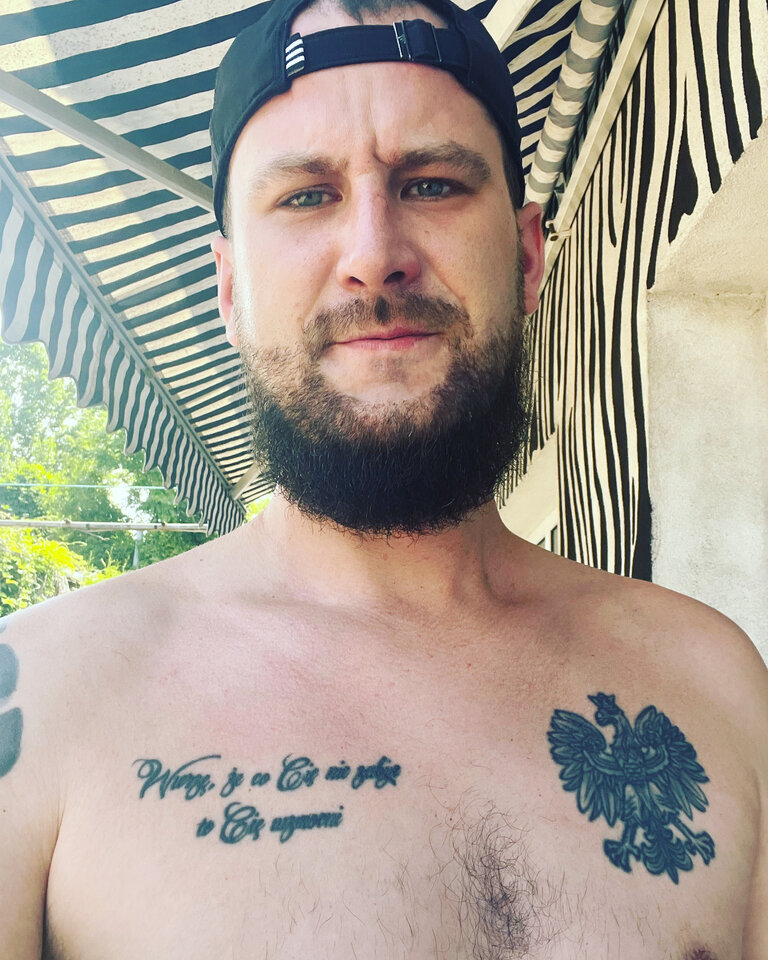 9F293825-C1EE-4EE9-AC5F-DE99FBC2DEE8.jpeg - NiCpoN212