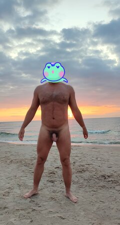 Na plaży fajnie jest.jpg