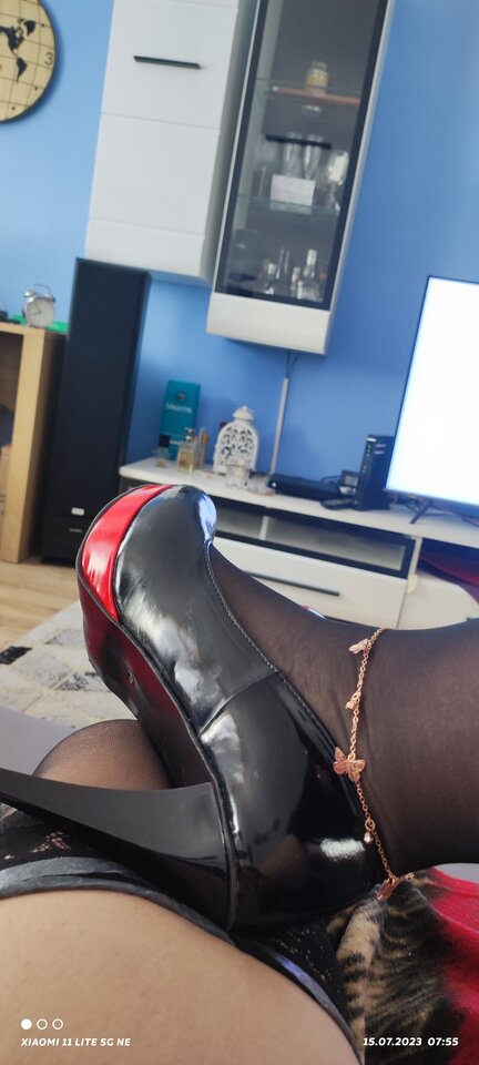 1000006128.jpg - Daria54