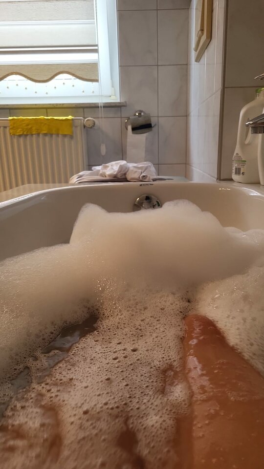 Kąpiel pianka a po by się przydał balsam - parka7576