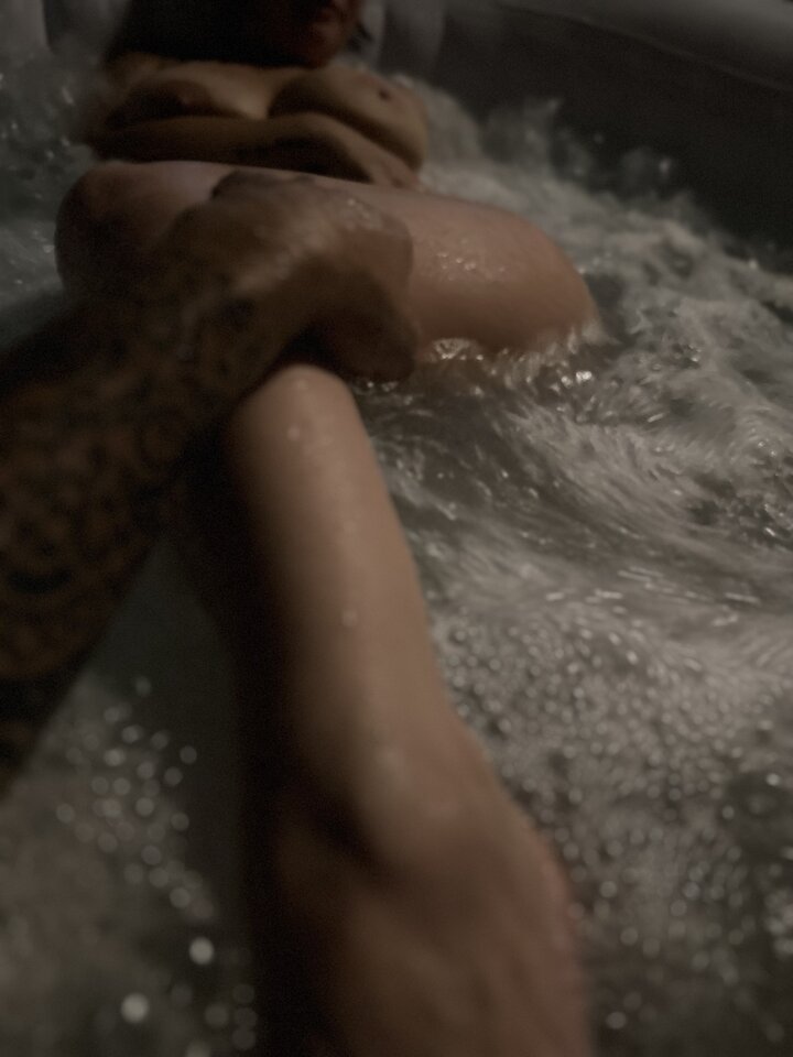 Mrs&Mr - Mrs77Mr82Poznan