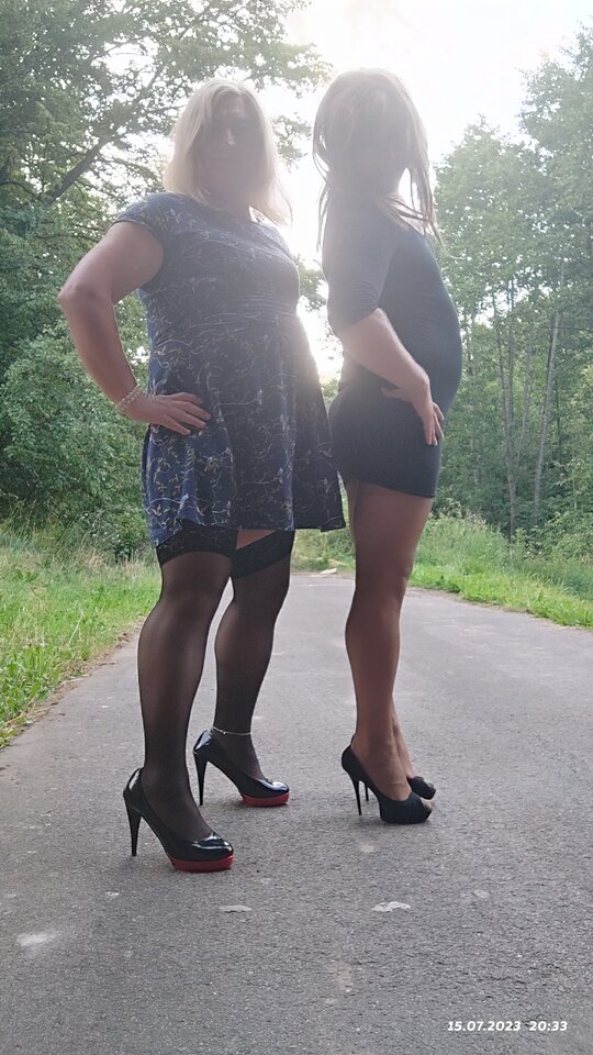 1000006151.jpg - Daria54