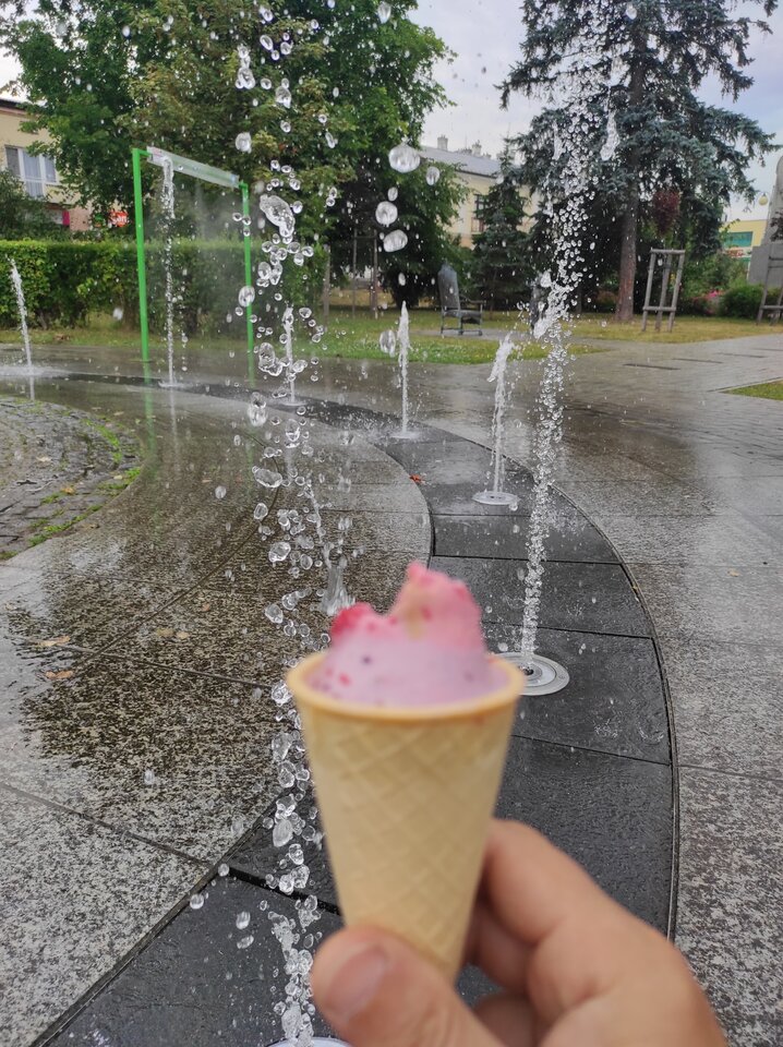 Jak środa, to wiadomo 👌 - ParaKatharsis