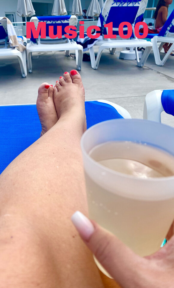 58DCF67C-5DB0-4ECF-8C41-E371B357F562.jpeg - Music100