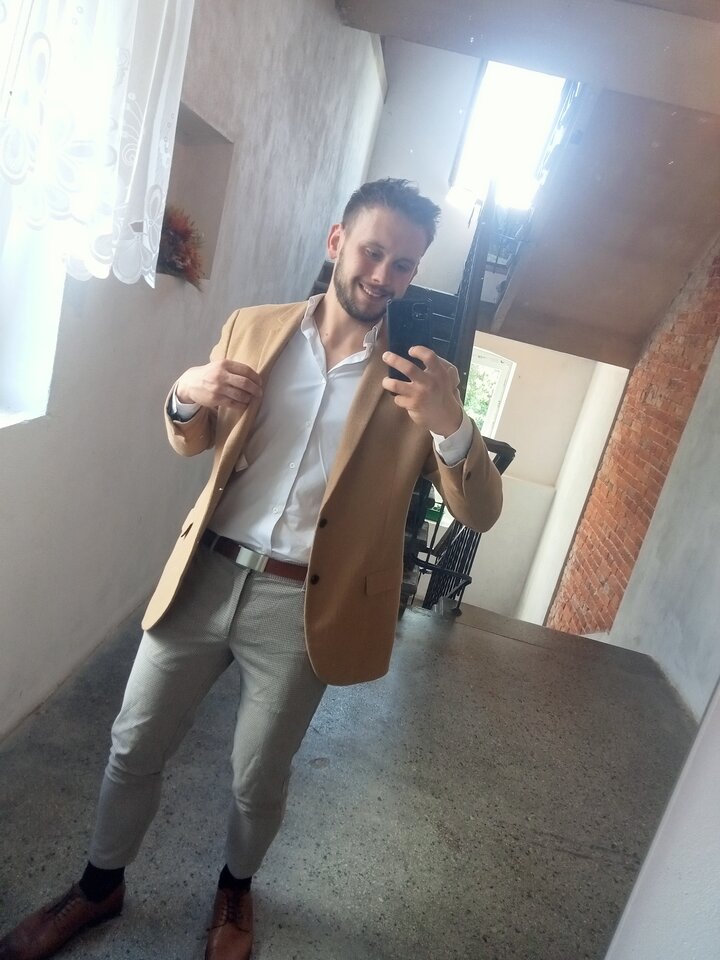 Wychodzi ktoś na Piotrkowską? Łódź  - Miki00s