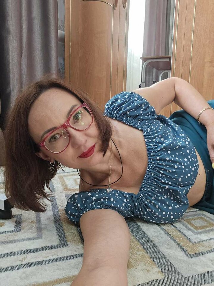 ;* - poslusznasuka73