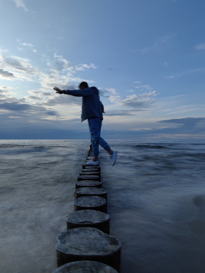 IMG_20230722_201944_edit_307157072228035.jpg - Hedonist11